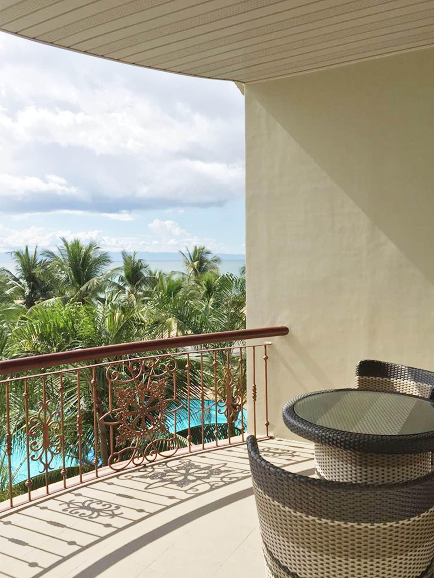 Bohol Tropics Resort Tagbilaran Exterior foto