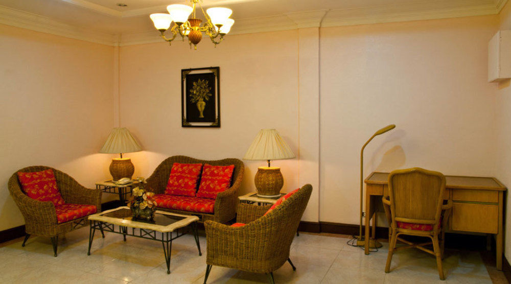 Bohol Tropics Resort Tagbilaran Exterior foto