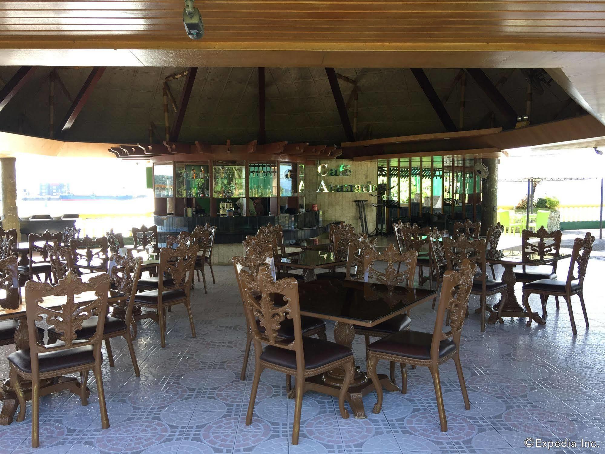 Bohol Tropics Resort Tagbilaran Exterior foto